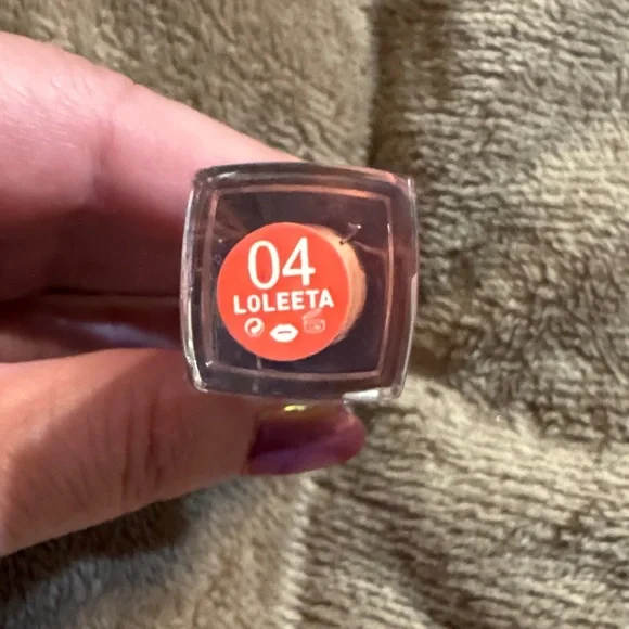 Brown Lip Gloss - Picture 2 of 3